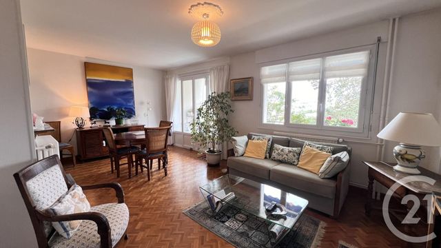 Appartement T3 à vendre - 3 pièces - 91,37 m2 - Gap - 05 - PROVENCE-ALPES-COTE-D-AZUR