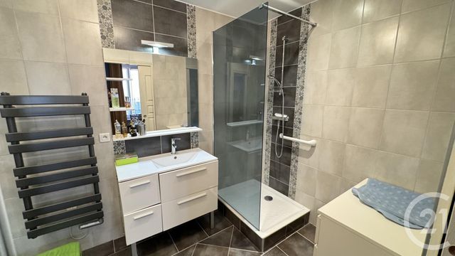 Maison à vendre - 8 pièces - 184,73 m2 - Gap - 05 - PROVENCE-ALPES-COTE-D-AZUR