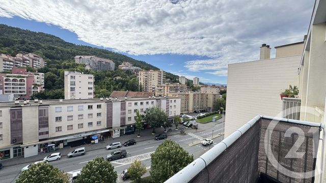 Appartement T4 à vendre - 4 pièces - 70,57 m2 - Gap - 05 - PROVENCE-ALPES-COTE-D-AZUR