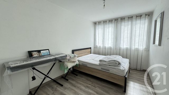 Appartement T4 à vendre - 4 pièces - 70,57 m2 - Gap - 05 - PROVENCE-ALPES-COTE-D-AZUR