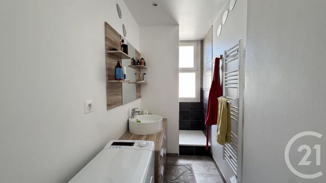 Appartement T4 à vendre - 4 pièces - 70,57 m2 - Gap - 05 - PROVENCE-ALPES-COTE-D-AZUR