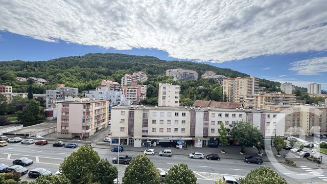 Appartement T4 à vendre - 4 pièces - 70,57 m2 - Gap - 05 - PROVENCE-ALPES-COTE-D-AZUR