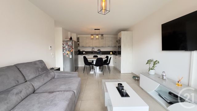 Appartement T3 à vendre - 3 pièces - 67,53 m2 - Gap - 05 - PROVENCE-ALPES-COTE-D-AZUR