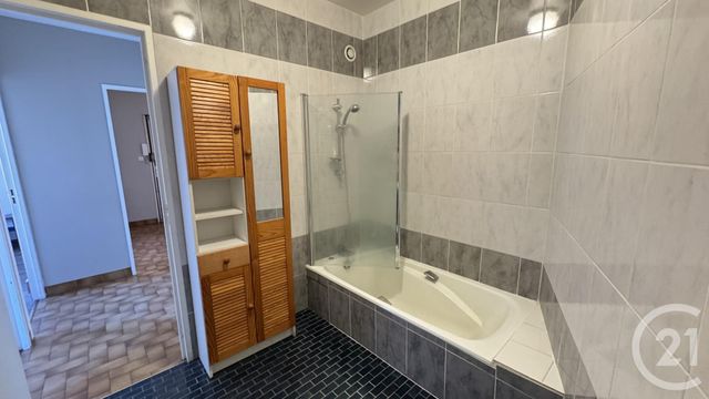 Appartement F3 à vendre - 3 pièces - 84,43 m2 - Gap - 05 - PROVENCE-ALPES-COTE-D-AZUR