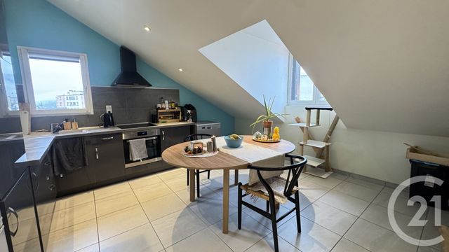 Appartement F3 à vendre - 3 pièces - 93,42 m2 - Gap - 05 - PROVENCE-ALPES-COTE-D-AZUR