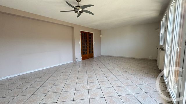 Appartement F4 à vendre - 4 pièces - 95,92 m2 - Gap - 05 - PROVENCE-ALPES-COTE-D-AZUR