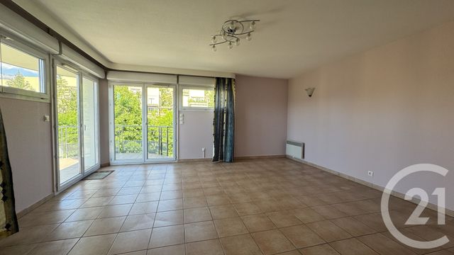 Appartement F4 à vendre - 4 pièces - 84,56 m2 - Gap - 05 - PROVENCE-ALPES-COTE-D-AZUR