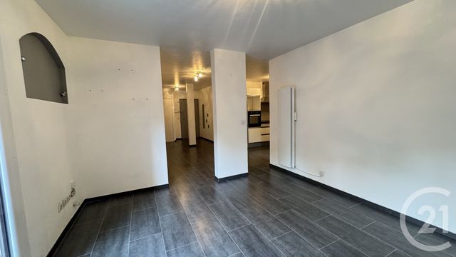 Appartement F3 à vendre - 3 pièces - 68,12 m2 - Gap - 05 - PROVENCE-ALPES-COTE-D-AZUR