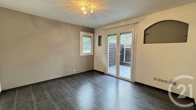 Appartement F3 à vendre - 3 pièces - 68,12 m2 - Gap - 05 - PROVENCE-ALPES-COTE-D-AZUR