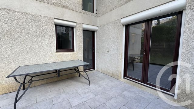 Appartement F3 à vendre - 3 pièces - 68,12 m2 - Gap - 05 - PROVENCE-ALPES-COTE-D-AZUR