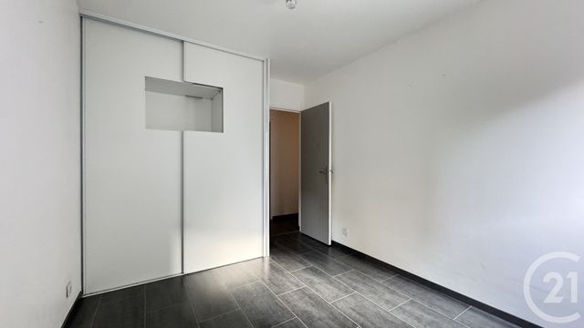 Appartement F3 à vendre - 3 pièces - 68,12 m2 - Gap - 05 - PROVENCE-ALPES-COTE-D-AZUR