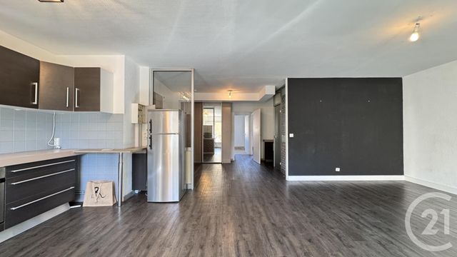 Appartement F3 à vendre - 3 pièces - 81,78 m2 - Gap - 05 - PROVENCE-ALPES-COTE-D-AZUR
