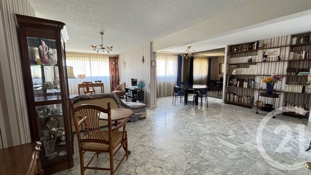 Appartement F3 à vendre - 3 pièces - 105 m2 - Gap - 05 - PROVENCE-ALPES-COTE-D-AZUR