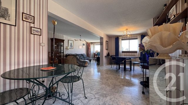 Appartement F3 à vendre - 3 pièces - 105 m2 - Gap - 05 - PROVENCE-ALPES-COTE-D-AZUR