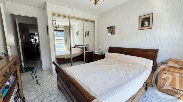 Appartement F3 à vendre - 3 pièces - 105 m2 - Gap - 05 - PROVENCE-ALPES-COTE-D-AZUR