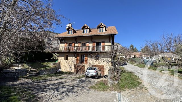 Maison &agrave; vendre - 11 pi&egrave;ces - 247,95 m2 - Lettret - 05 - PROVENCE-ALPES-COTE-D-AZUR