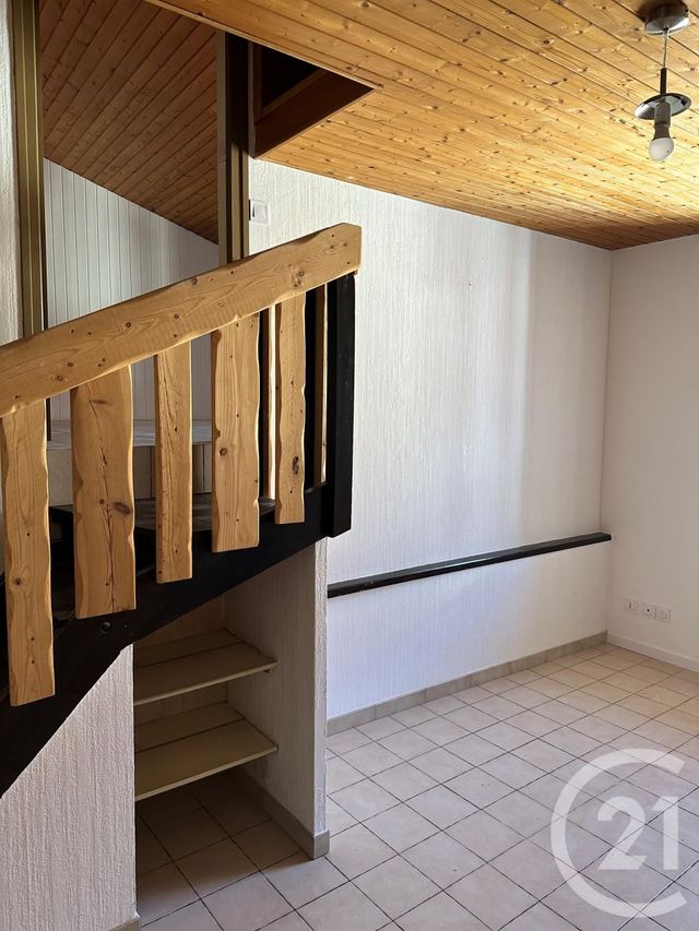 Appartement F1 &agrave; louer - 1 pi&egrave;ce - 21,96 m2 - Gap - 05 - PROVENCE-ALPES-COTE-D-AZUR