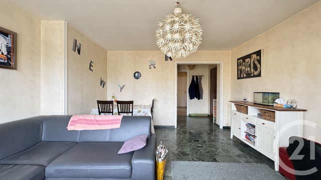 Appartement T3 à vendre - 3 pièces - 72,25 m2 - Gap - 05 - PROVENCE-ALPES-COTE-D-AZUR