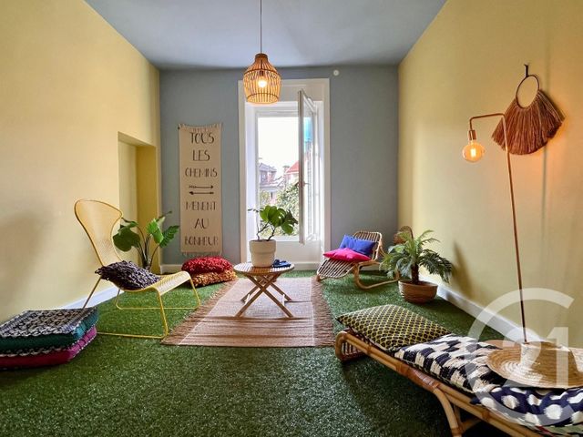 Appartement T4 à vendre - 5 pièces - 200,86 m2 - Gap - 05 - PROVENCE-ALPES-COTE-D-AZUR