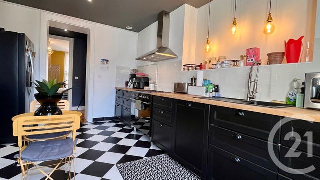 Appartement T4 à vendre - 5 pièces - 200,86 m2 - Gap - 05 - PROVENCE-ALPES-COTE-D-AZUR