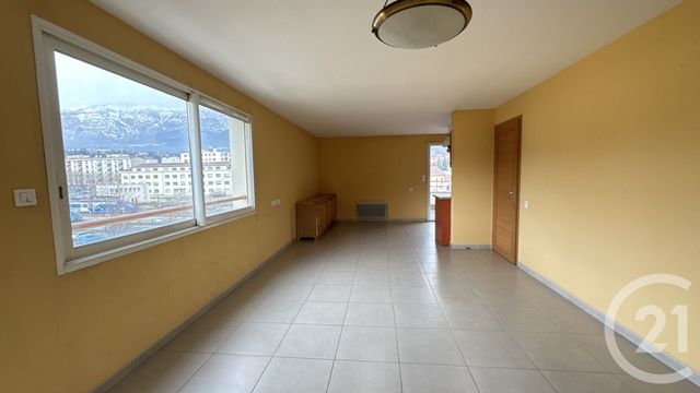 Appartement F3 &agrave; vendre - 3 pi&egrave;ces - 81,84 m2 - Gap - 05 - PROVENCE-ALPES-COTE-D-AZUR