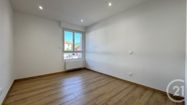Appartement T4 à vendre - 4 pièces - 92,27 m2 - Gap - 05 - PROVENCE-ALPES-COTE-D-AZUR