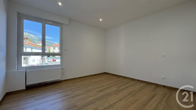 Appartement T4 à vendre - 4 pièces - 92,27 m2 - Gap - 05 - PROVENCE-ALPES-COTE-D-AZUR