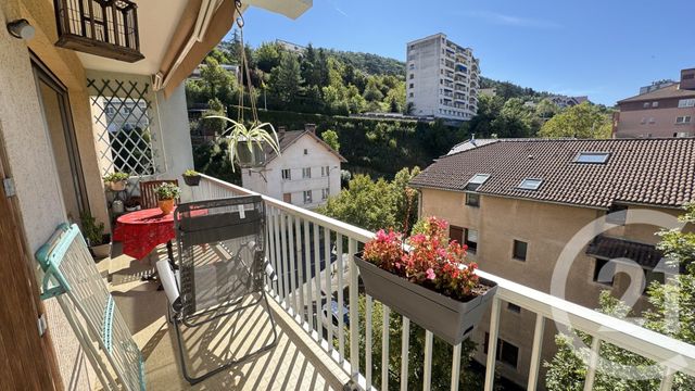 Appartement F4 à vendre - 4 pièces - 112,75 m2 - Gap - 05 - PROVENCE-ALPES-COTE-D-AZUR