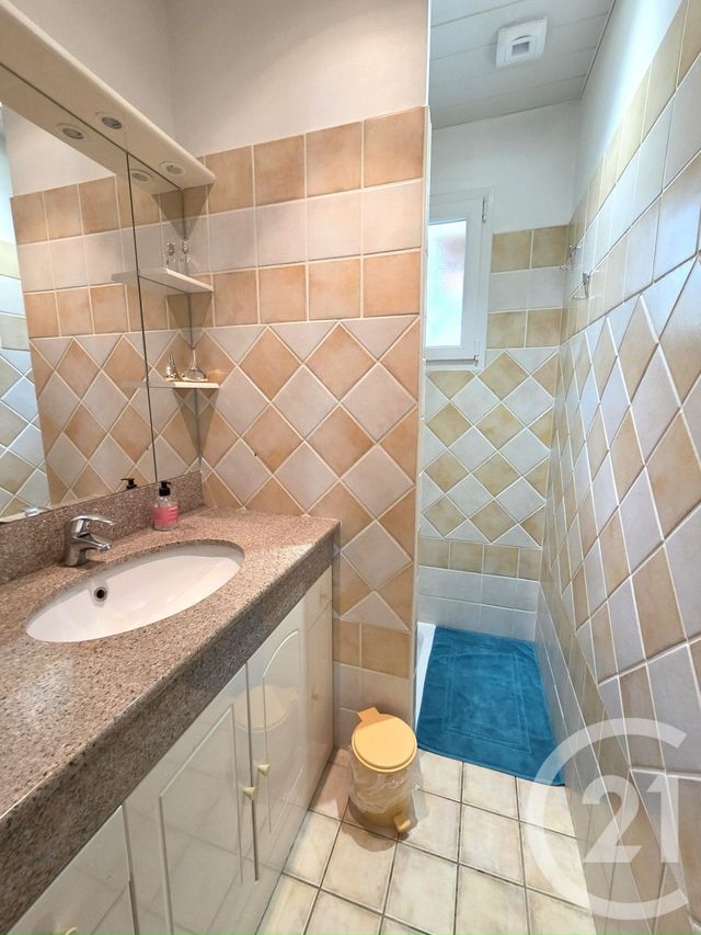 Maison à louer - 6 pièces - 146,91 m2 - Gap - 05 - PROVENCE-ALPES-COTE-D-AZUR