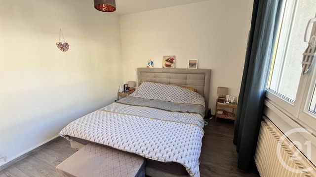 Appartement T4 à vendre - 4 pièces - 84,23 m2 - Gap - 05 - PROVENCE-ALPES-COTE-D-AZUR