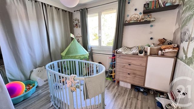 Appartement T4 à vendre - 4 pièces - 84,23 m2 - Gap - 05 - PROVENCE-ALPES-COTE-D-AZUR