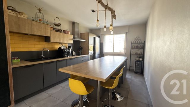Appartement F4 &agrave; vendre - 4 pi&egrave;ces - 118,12 m2 - Gap - 05 - PROVENCE-ALPES-COTE-D-AZUR