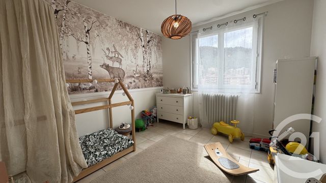 Appartement F4 à vendre - 4 pièces - 85,82 m2 - Gap - 05 - PROVENCE-ALPES-COTE-D-AZUR