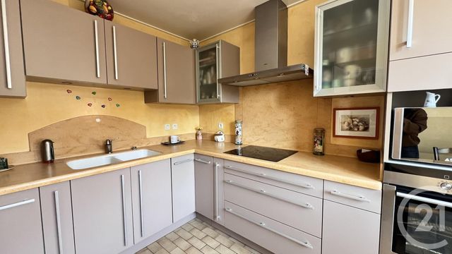 Appartement T5 à vendre - 5 pièces - 111,81 m2 - Gap - 05 - PROVENCE-ALPES-COTE-D-AZUR