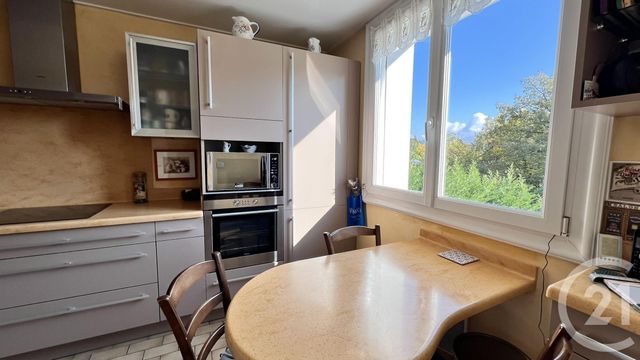 Appartement T5 à vendre - 5 pièces - 111,81 m2 - Gap - 05 - PROVENCE-ALPES-COTE-D-AZUR