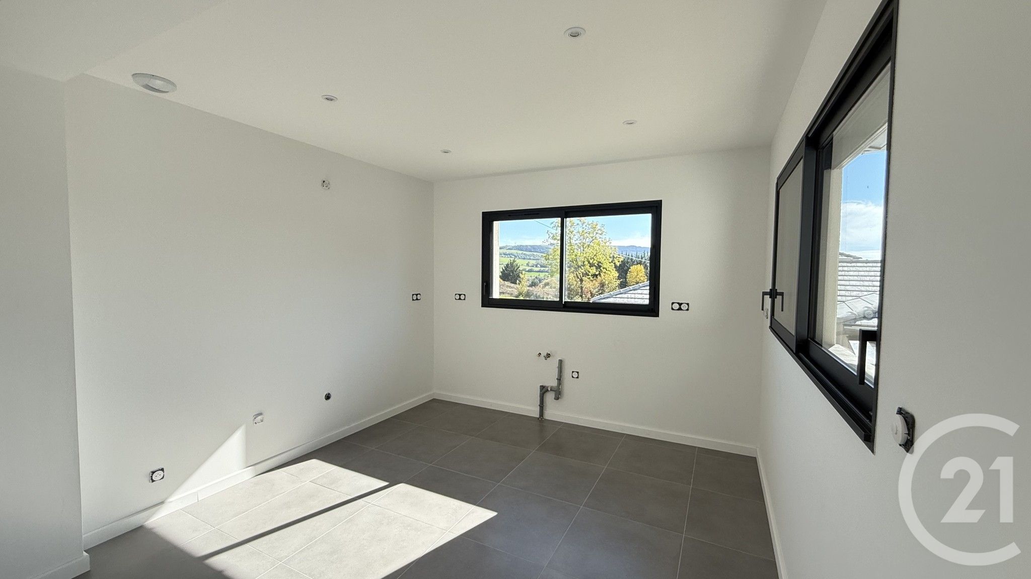 Maison à vendre - 5 pièces - 120 m2 - La Rochette - 05 - PROVENCE-ALPES-COTE-D-AZUR — 7