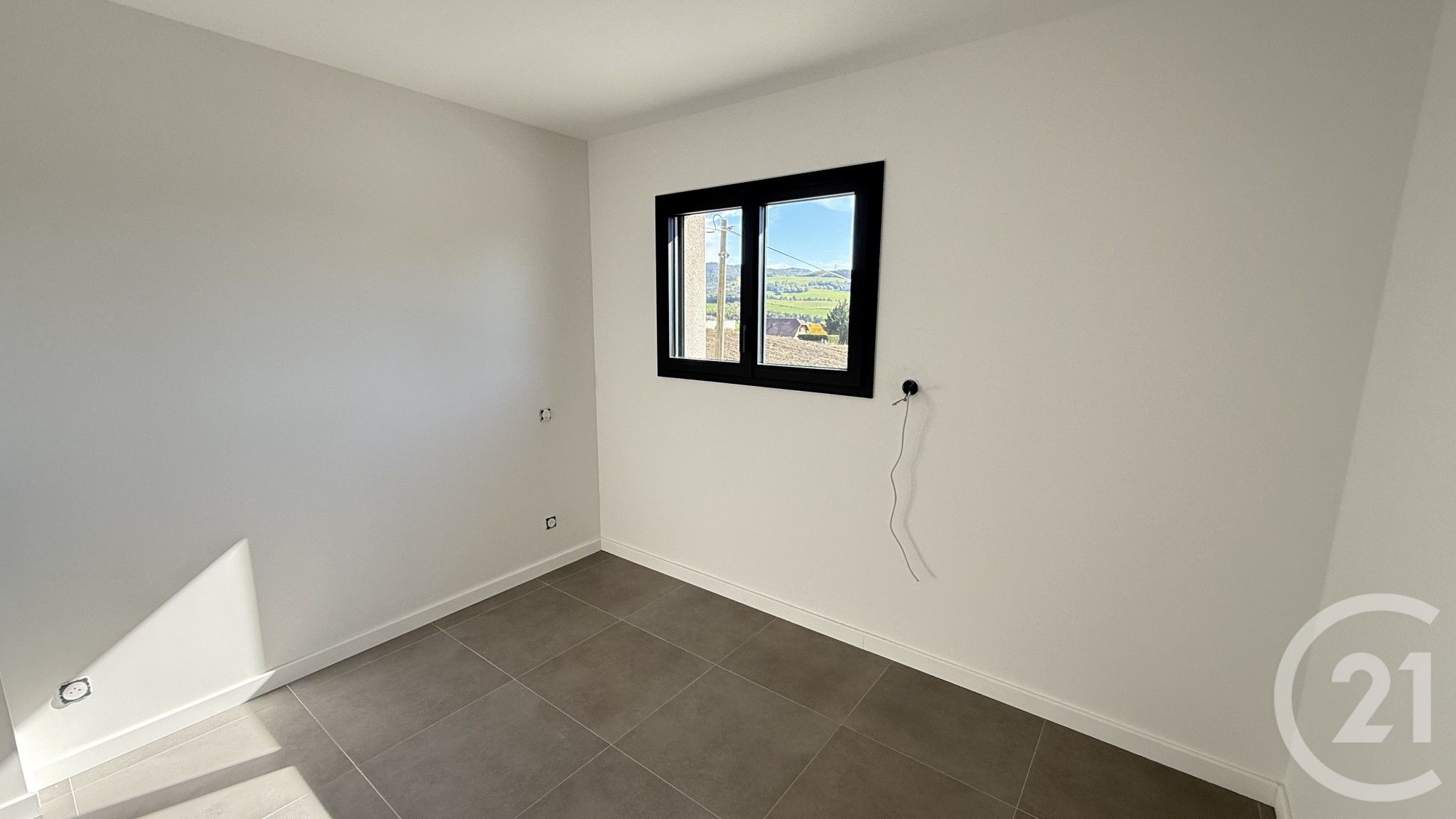 Maison à vendre - 5 pièces - 120 m2 - La Rochette - 05 - PROVENCE-ALPES-COTE-D-AZUR — 13