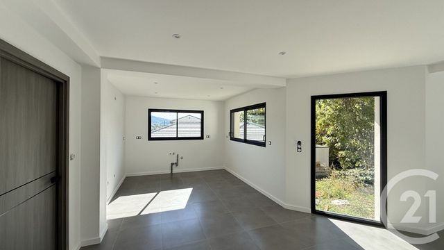 Maison &agrave; vendre - 5 pi&egrave;ces - 120 m2 - La Rochette - 05 - PROVENCE-ALPES-COTE-D-AZUR