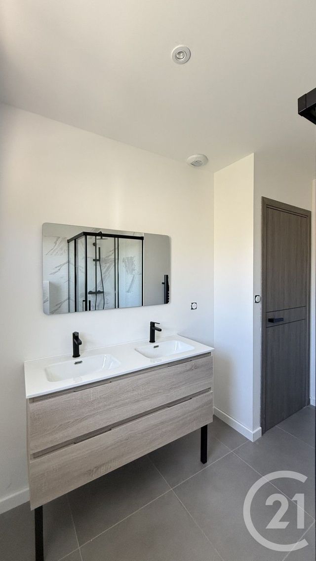 Maison &agrave; vendre - 5 pi&egrave;ces - 120 m2 - La Rochette - 05 - PROVENCE-ALPES-COTE-D-AZUR