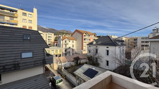 Appartement T3 à vendre - 3 pièces - 72,52 m2 - Gap - 05 - PROVENCE-ALPES-COTE-D-AZUR