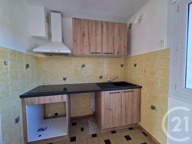 Appartement F3 &agrave; louer - 3 pi&egrave;ces - 59,10 m2 - Gap - 05 - PROVENCE-ALPES-COTE-D-AZUR