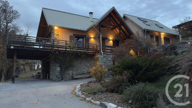 Maison à vendre - 6 pièces - 140 m2 - Chorges - 05 - PROVENCE-ALPES-COTE-D-AZUR