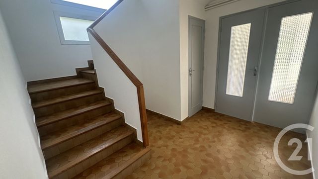 Maison à louer - 5 pièces - 147 m2 - Gap - 05 - PROVENCE-ALPES-COTE-D-AZUR