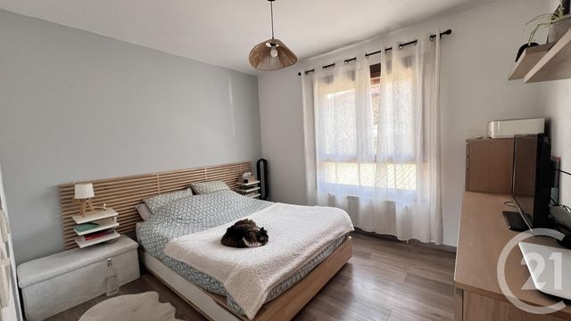 Appartement T3 à vendre - 3 pièces - 73,01 m2 - Gap - 05 - PROVENCE-ALPES-COTE-D-AZUR