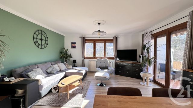 Appartement T3 à vendre - 3 pièces - 73,01 m2 - Gap - 05 - PROVENCE-ALPES-COTE-D-AZUR