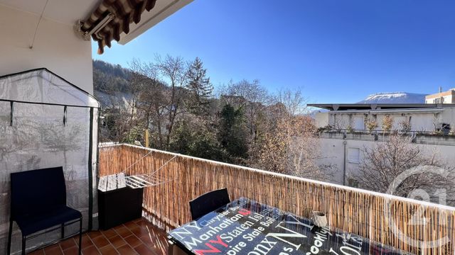 Appartement T3 à vendre - 3 pièces - 73,01 m2 - Gap - 05 - PROVENCE-ALPES-COTE-D-AZUR