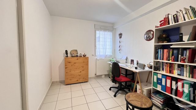 Appartement T4 à vendre - 4 pièces - 83,10 m2 - Gap - 05 - PROVENCE-ALPES-COTE-D-AZUR