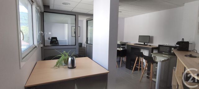 Bureaux à louer - 39.0 m2 - 05 - Hautes-Alpes