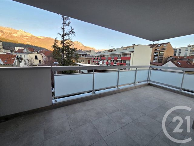 Appartement F2 &agrave; louer - 2 pi&egrave;ces - 49,74 m2 - Gap - 05 - PROVENCE-ALPES-COTE-D-AZUR