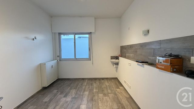 Appartement Local &agrave; vendre - 4 pi&egrave;ces - 77,63 m2 - Gap - 05 - PROVENCE-ALPES-COTE-D-AZUR